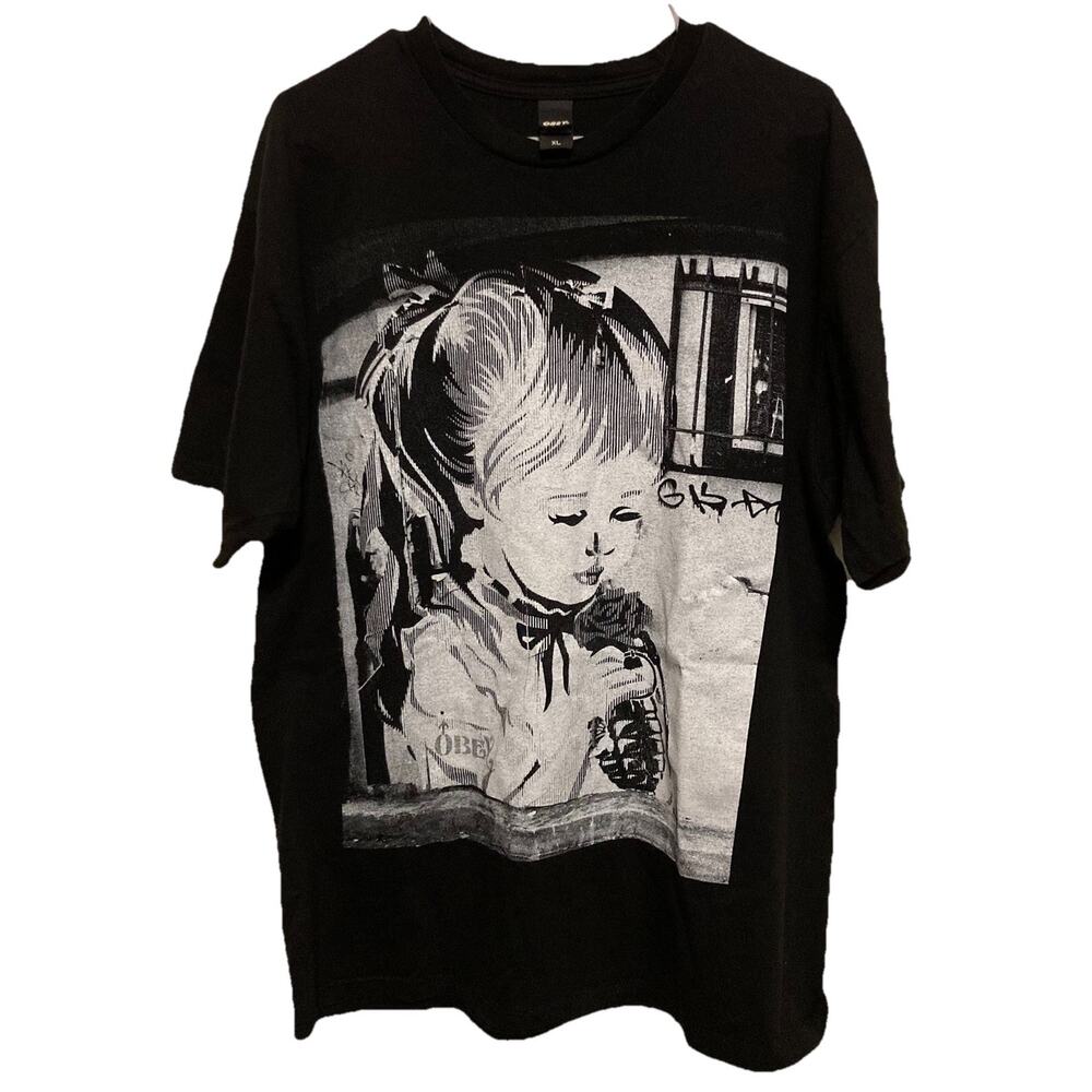 Vintage Obey XL Tshirt Pre-Owned Wall Art Image
